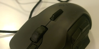 Testissä modulaarinen Roccat Nyth -pelihiiri