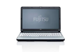 Fujitsu Lifebook A530 (i3-370M / 320 GB / 1366x768 / 3072 MB / Intel UMA / Windows 7 Professional)