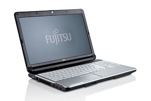 Fujitsu Lifebook A530 (P6000 / 500 GB / 1366x768 / 4096 MB / Intel HD / Windows 7 Home Premium)