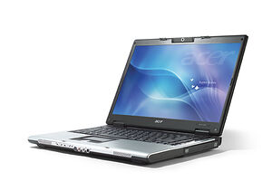 Acer Aspire 3692WLMi (Celeron M 420 / 80 GB / 1280x800 / 1024MB / Intel GMA 950)