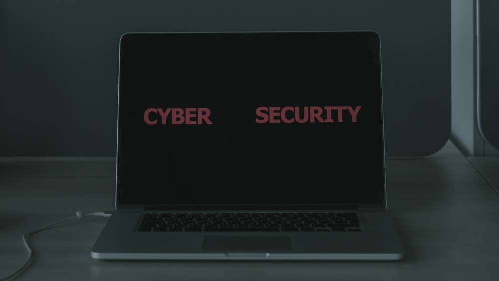 Kyberturvallisuuskeskus kehottaa: organisaatioiden ryhdyttävä välittömiin toimenpiteisiin log4j-haavoittuvuuden takia