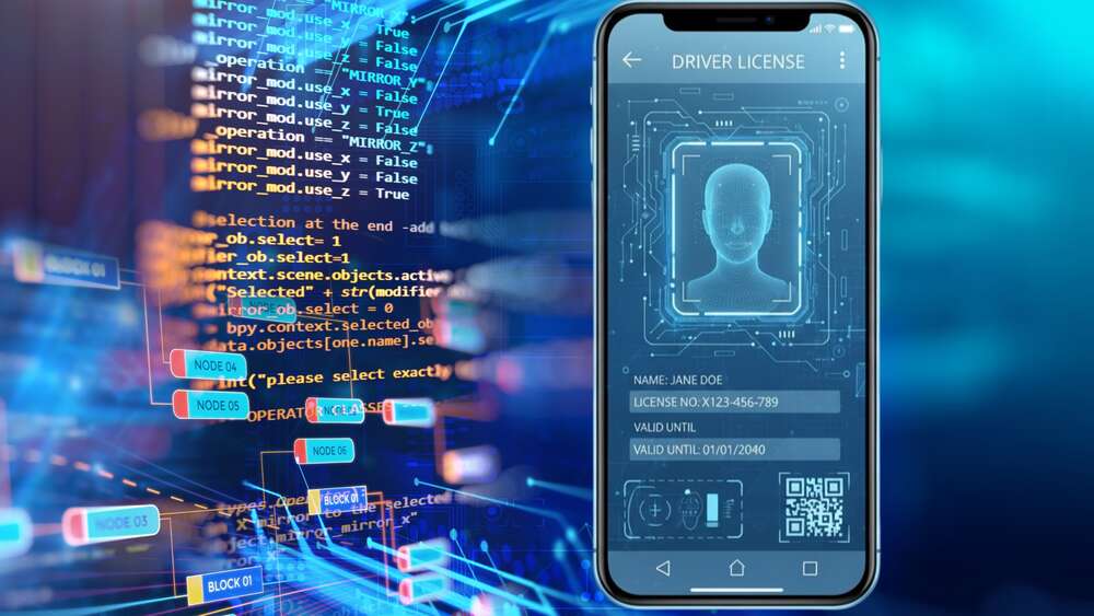 Euroopan parlamentti hyväksyi mobiiliajokortin - käyttöön vuoteen 2030 mennessä