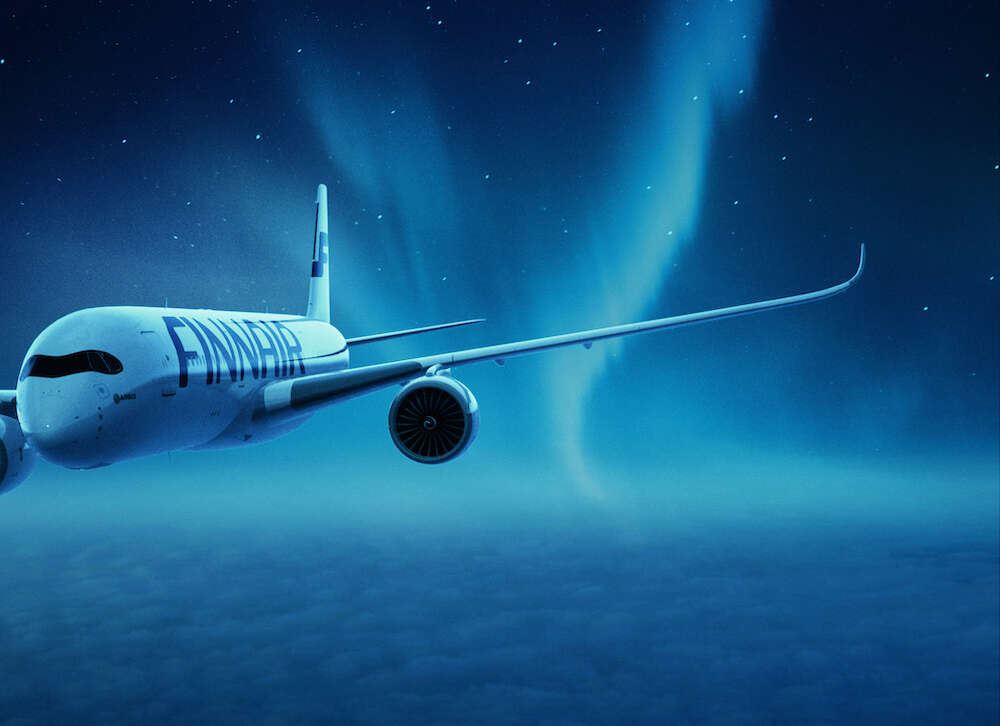 Finnair järjestää joulunpyhinä virtuaalilentoja Rovaniemelle - kyytiin pääsee tietokoneella, puhelimella tai VR-laseilla