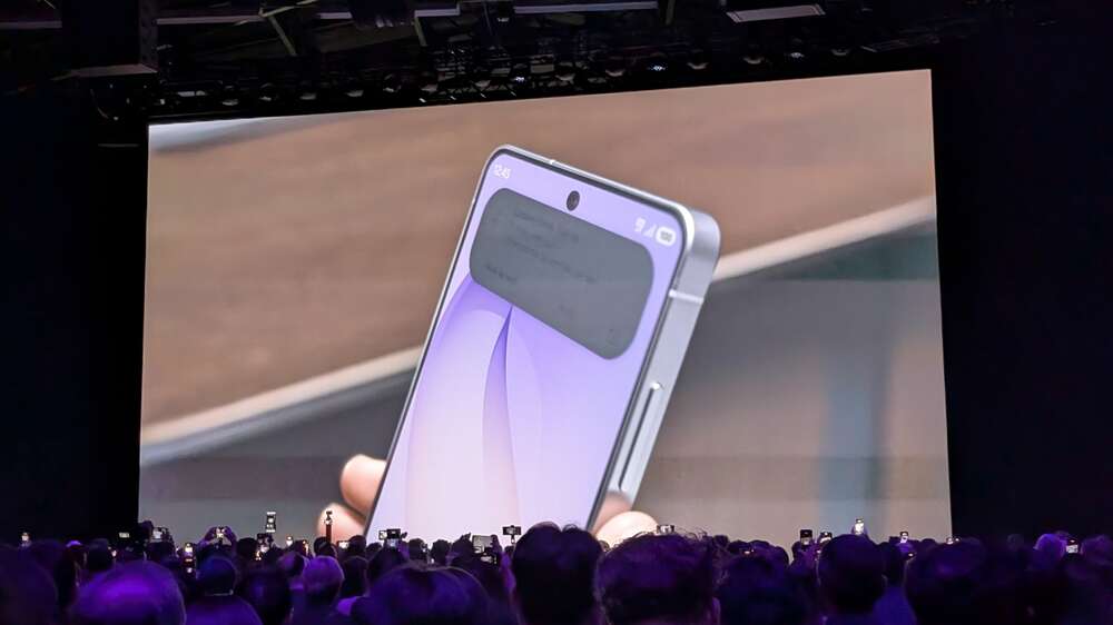 Tällainen on Samsungin uusi tietosuojanäyttö Galaxy S26 Ultrassa