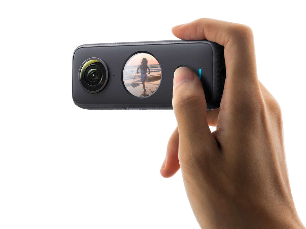 Insta360 julkisti One X2 -kameran, jolla voi kuvata videota monella eri tavalla