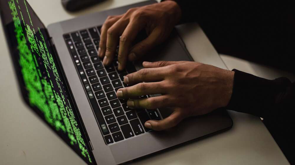 Vahanen-yhtiöt joutui kyberhyökkäyksen kohteeksi - rikollisten saaliiksi jopa 300 gigatavua dataa