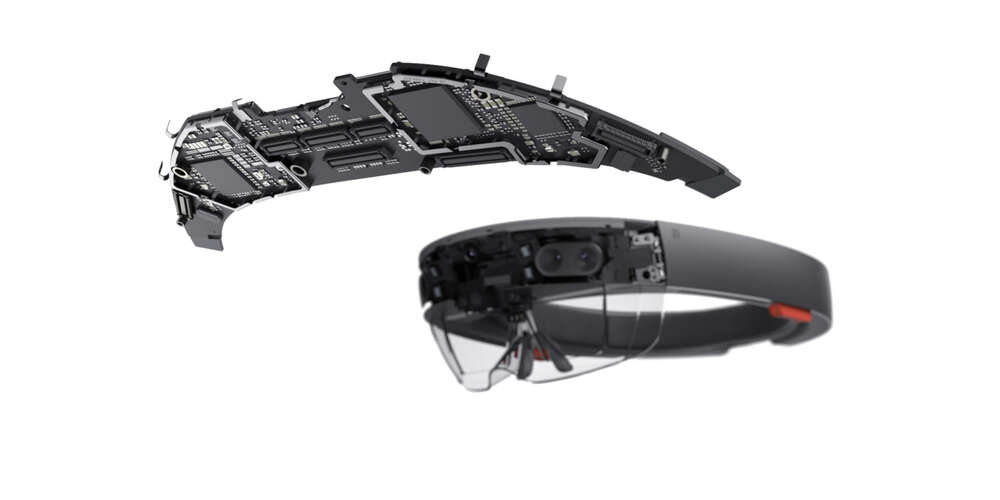 Microsoft esitteli HoloLensin salaista piiriä: 24 ydintä