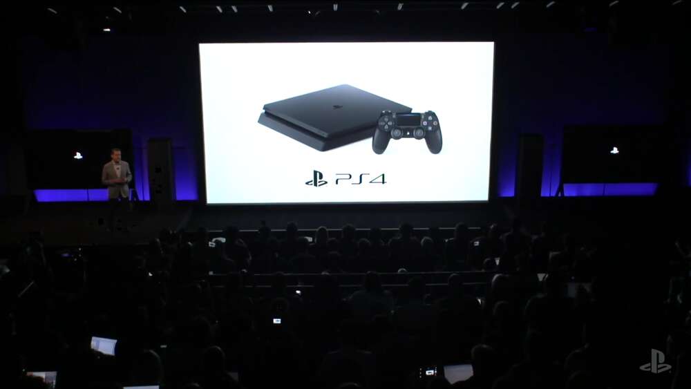 Sony esitteli päivitetyn version PlayStation 4 - pelikonsolista