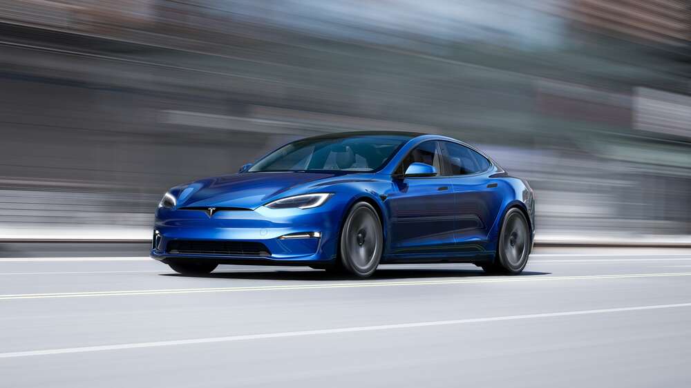 Teslalla on nyt 10 000 Supercharger -laturia Euroopassa, Suomikin kasvussa
