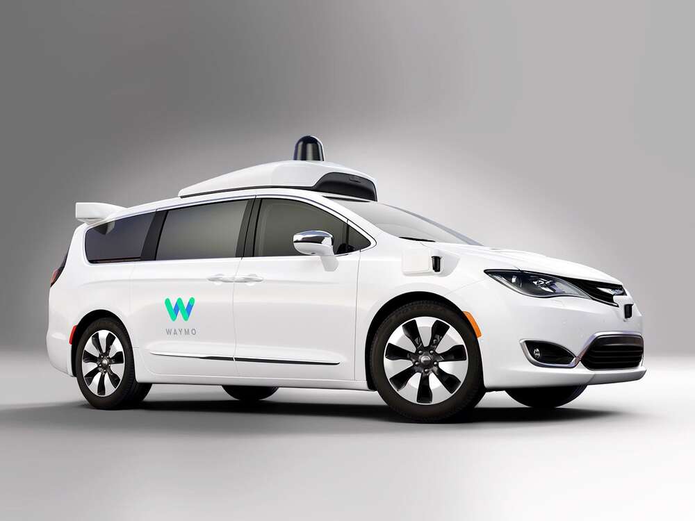 Googlen itsestään ajavat autot hakevat uutta sijoittajaa – Volkswageniin otettu yhteyttä