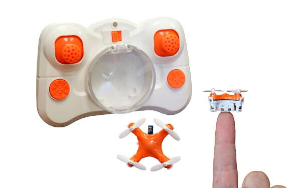 Maailman pienin drone-lennokki on vain kolikon kokoinen