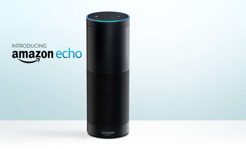 Amazon julkaisi Echo -apurin, laite joka kuuntelee huonetta jatkuvasti