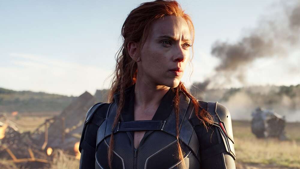 Scarlett Johansson haastoi Disneyn oikeuteen - Black Widow -leffan jakelu ärsyttää