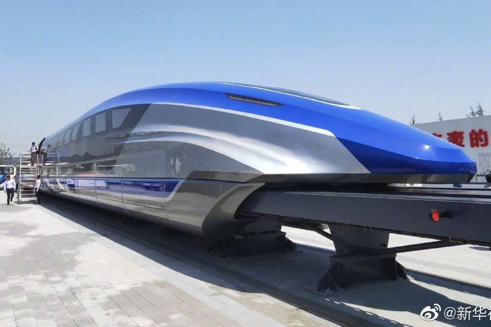 Todellinen tunnin juna? Kiinassa esiteltiin 600km/h kulkeva maglev-juna