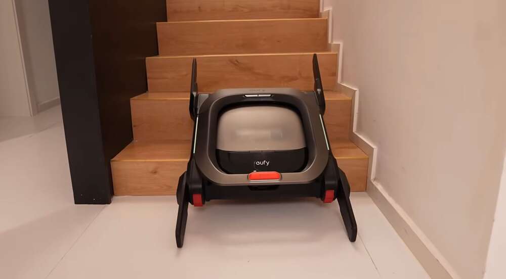 Portaita kiipeävä robotti-imuri esiteltiin