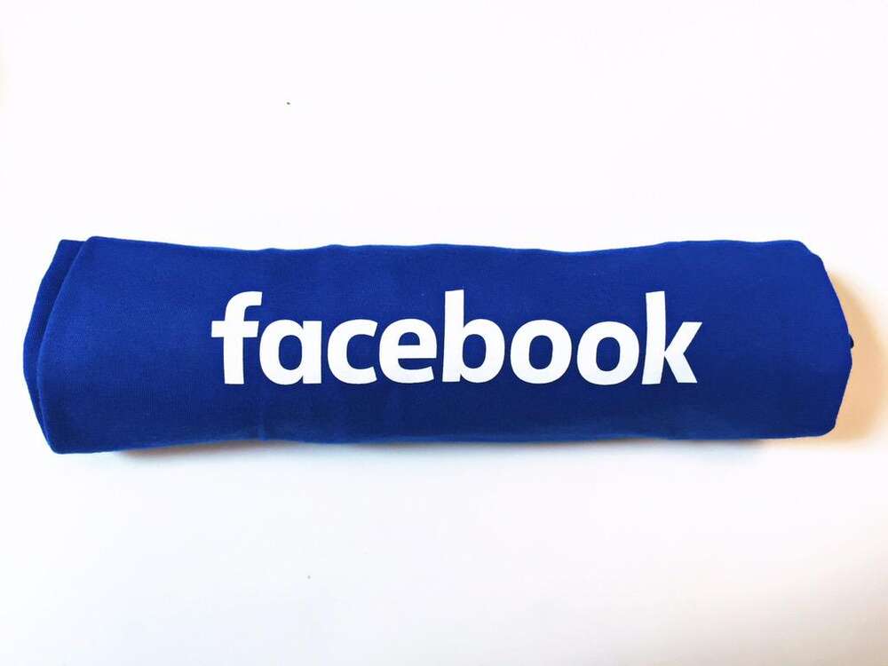 Facebookin uusi logo: eroa ei juuri huomaa