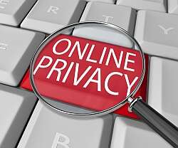 Tutkimus: Yksityisyyden suoja netissä on kuollut