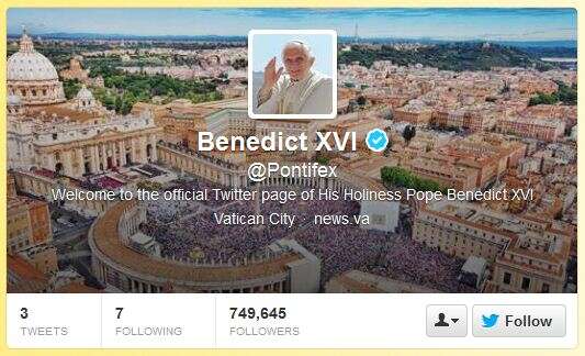 Paavi lähetti ensimmäisen tweettinsä