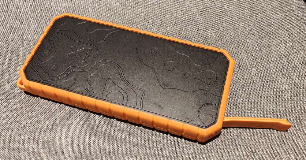 Omistatko kännykän? Finnairilta uusi ohje lentomatkustajille