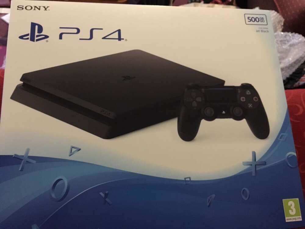 Uudesta PlayStation 4:sta julkaistiin jo arvostelu