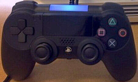 PS4:n uuden ohjaimen prototyypistä pääsi nettiin kuva (päivitetty)