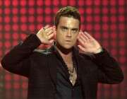 Robbie Williams liputtaa digimusiikin puolesta