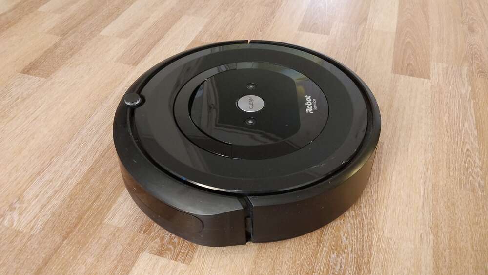 Diili: Kerrostalokotiin sopiva Roomba e5 hurjassa alennuksessa
