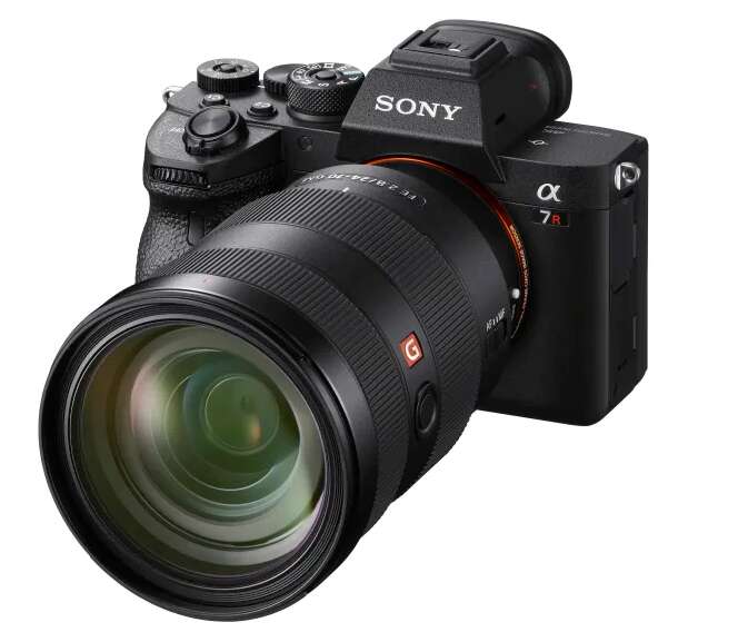 Sony julkaisi uuden peilittömän huippukameran: 
