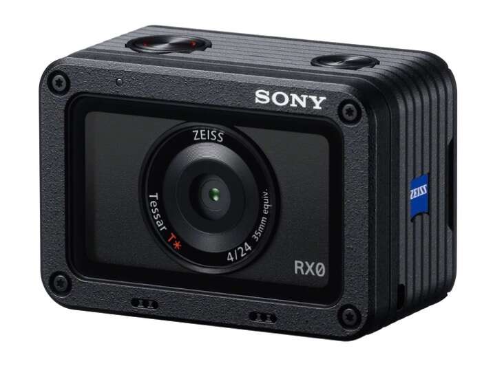 Sony haastaa Go Pro -kamerat laadukkaalla ja kestävällä RX0:lla