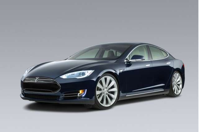 Tesla valmis jakamaan sähköautojensa latauspisteiden teknologian
