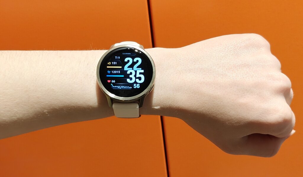 Arvostelussa Garmin Venu 4 - l�hes joka tilanteeseen sopiva, erinomainen urheilukello