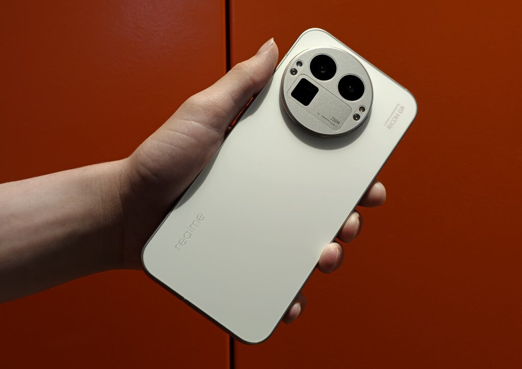 Realme GT 8 Pro arvostelu - erinomainen lippulaivapuhelin, ehjä kokonaisuus