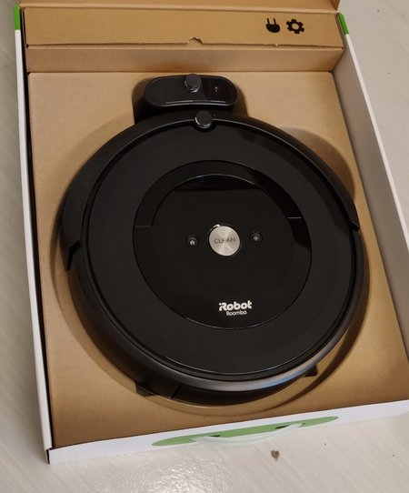 iRobot Roomba e5 Robot Vacuum