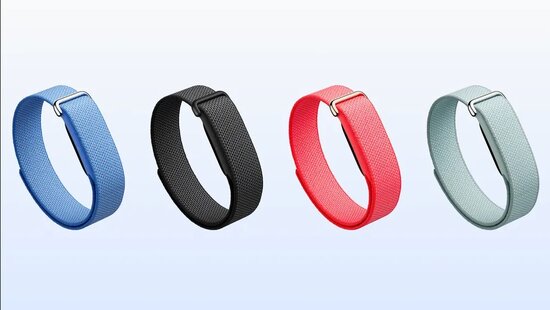 Fitbit Air in different colors