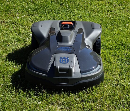Husqvarna 430X NERA edestä