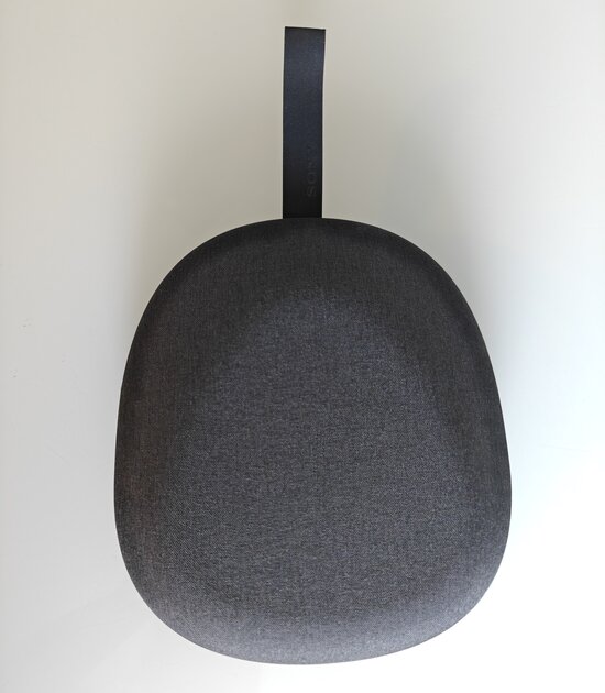 Sony XM6:n kuljetuslaukku