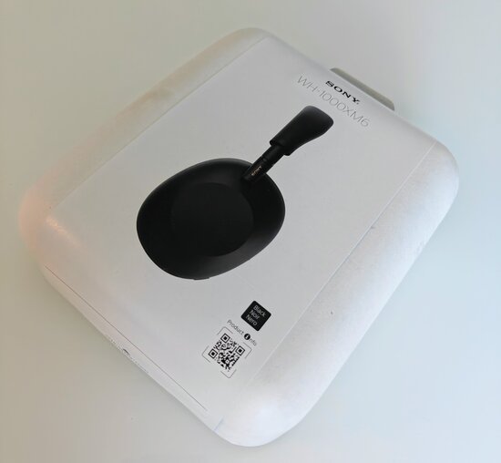 Sony WH-1000XM6 myyntipakkaus