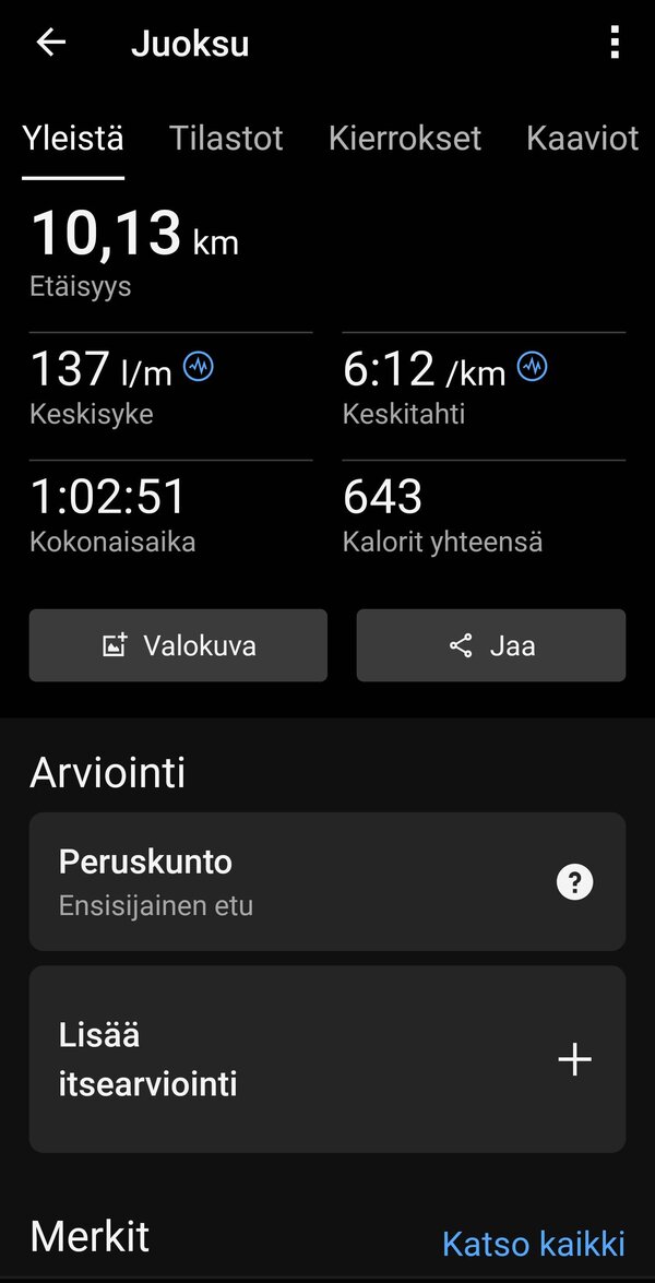 Garmin Fenix 8:n kerm dataa yhdelt juoksulenkilt, 1/20