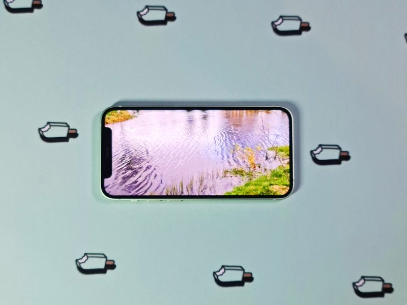 iPhone 12 minin näytön näyttölovi
