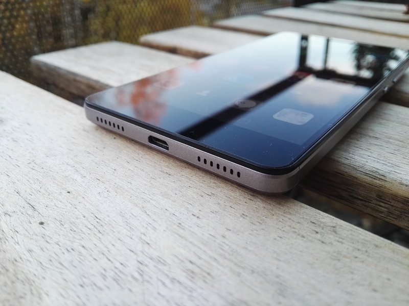 Huawei Honor 7 - muotoilu ja ulkonäkö