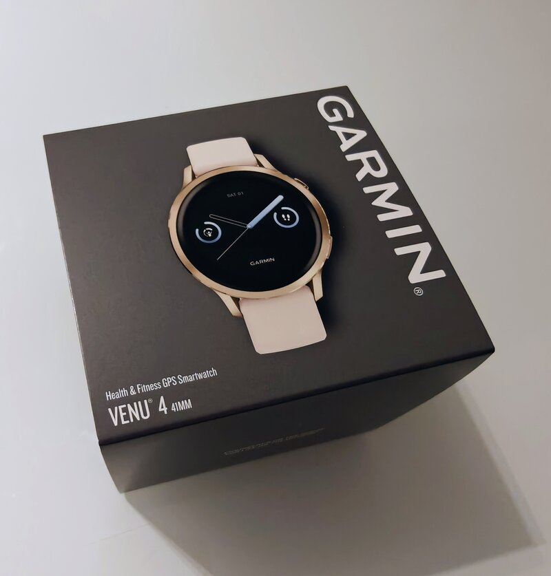 Garmin Venu 4:n myyntipakkaus