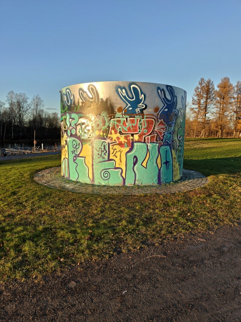 OnePlus 15 esimerkkikuvia, ryhmä 1, pääkameralla otettu kuva