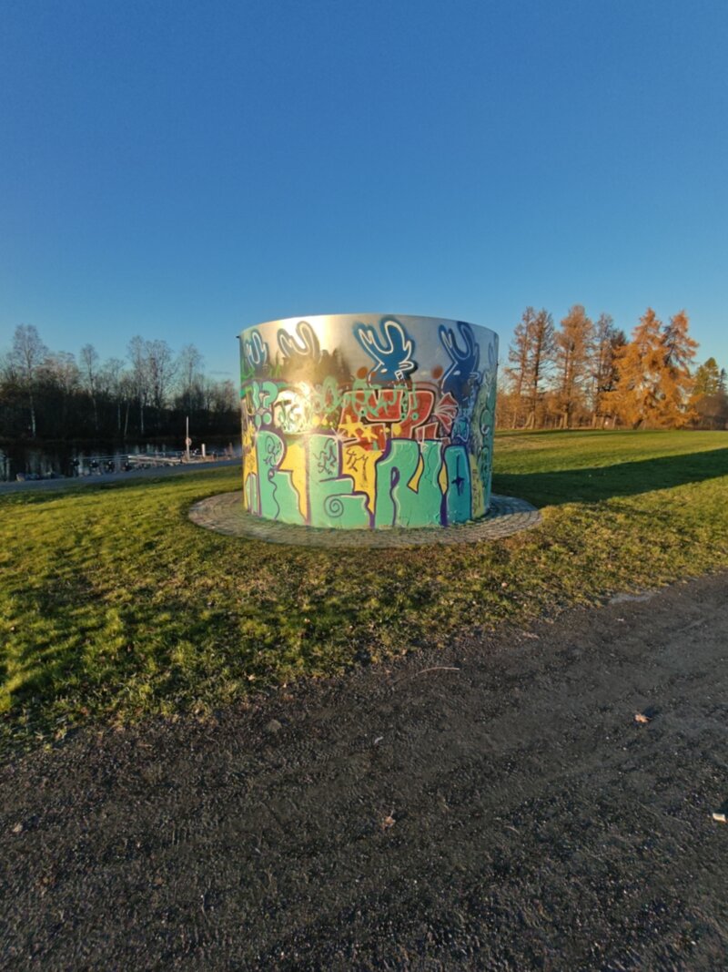 OnePlus 15 esimerkkikuvia, ryhmä 1, ultralaajakulmakameralla otettu kuva