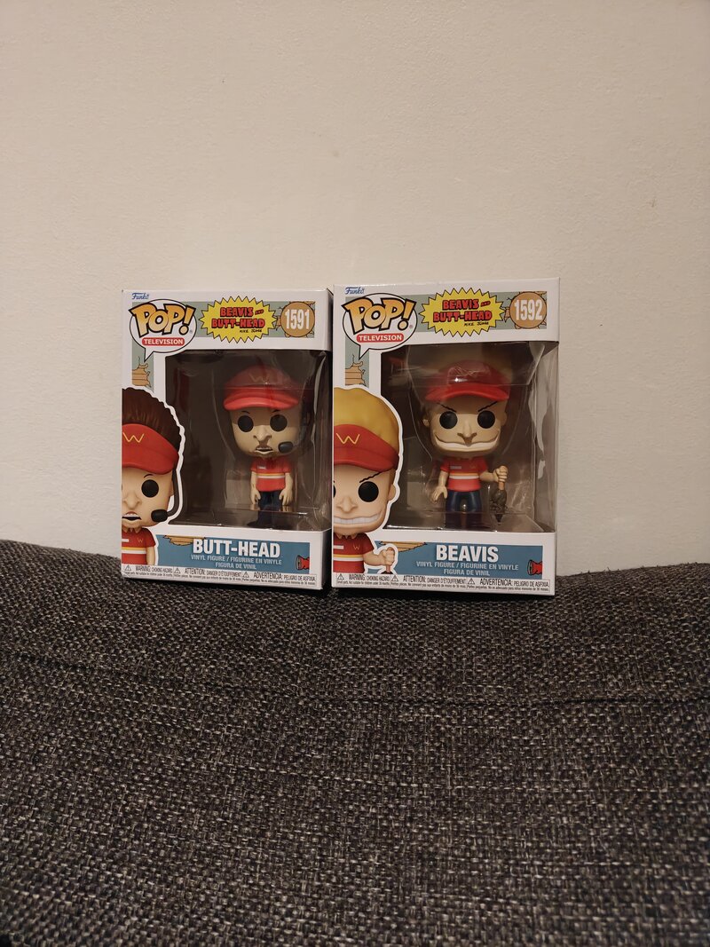 OnePlus 15R:n esimerkkikuva, figuureja