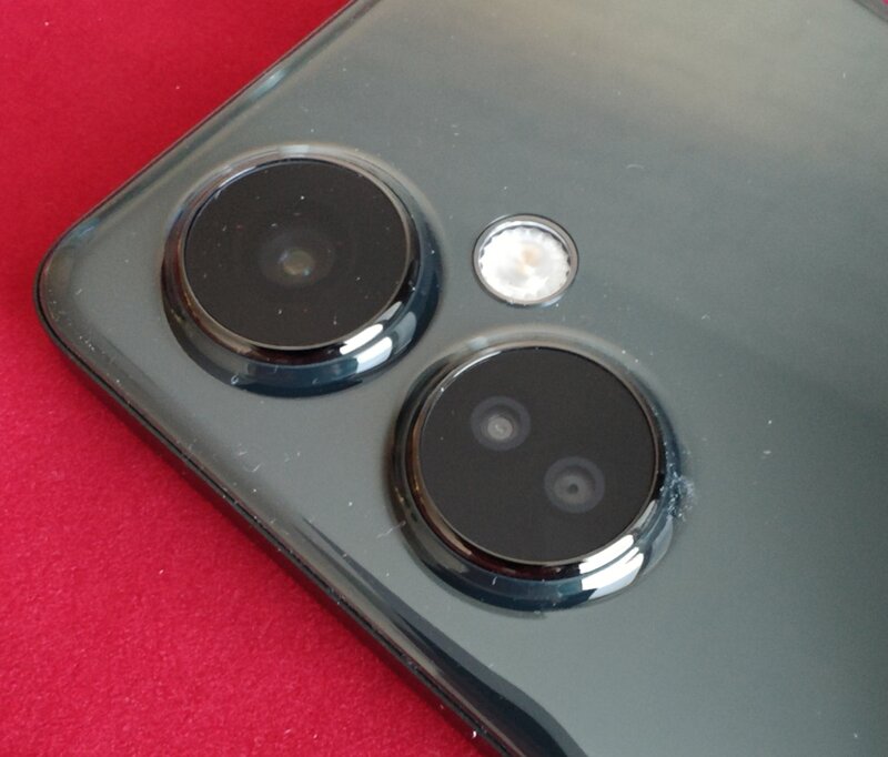 OnePlus Nord CE 3 Lite takakamerat