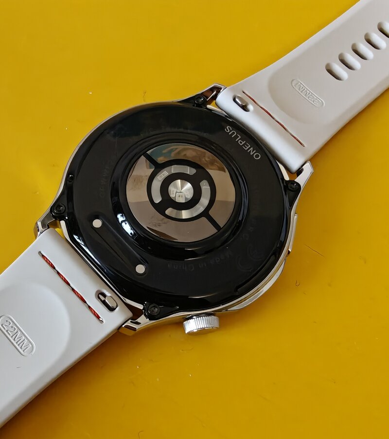 OnePlus Watch Liten pohja