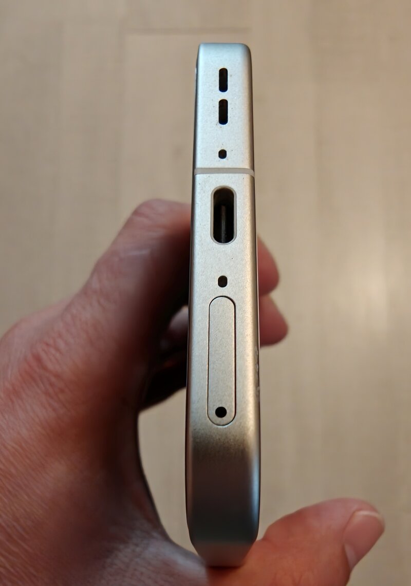 Realme GT 8 Pron alareuna