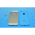 Apples iPhone 5C og iPhone 5S afbildet p samme foto