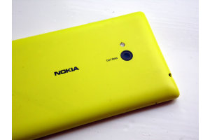 Arvostelu: Nokia Lumia 720 on iso ja edullinen Windows-puhelin