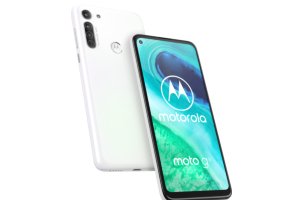 Motorolalta 199 euron hintainen Moto G8: 4000 mAh akku, 6,4 HD+ näyttö, kolme takakameraa